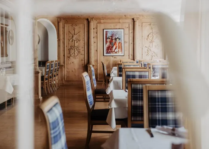 Hotel Parkhotel Matrei 4*