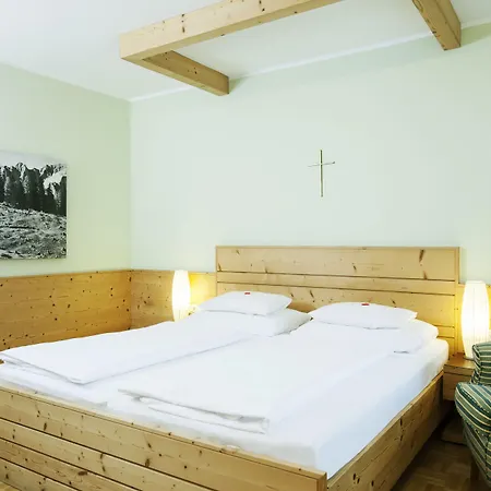 فندق Parkhotel Matrei ماتري ام برينر