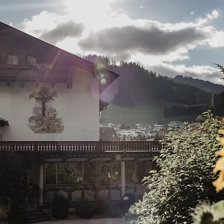 Parkhotel Matrei ماتري ام برينر