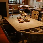 Parkhotel Matrei 4*