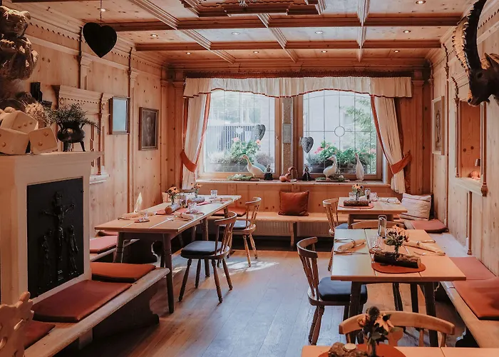 Hotel Parkhotel Matrei 4*